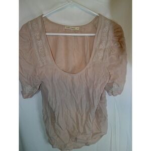 Chloe & Katie Embroidered Blouse - Short Sleeve Top - Beige - Size M